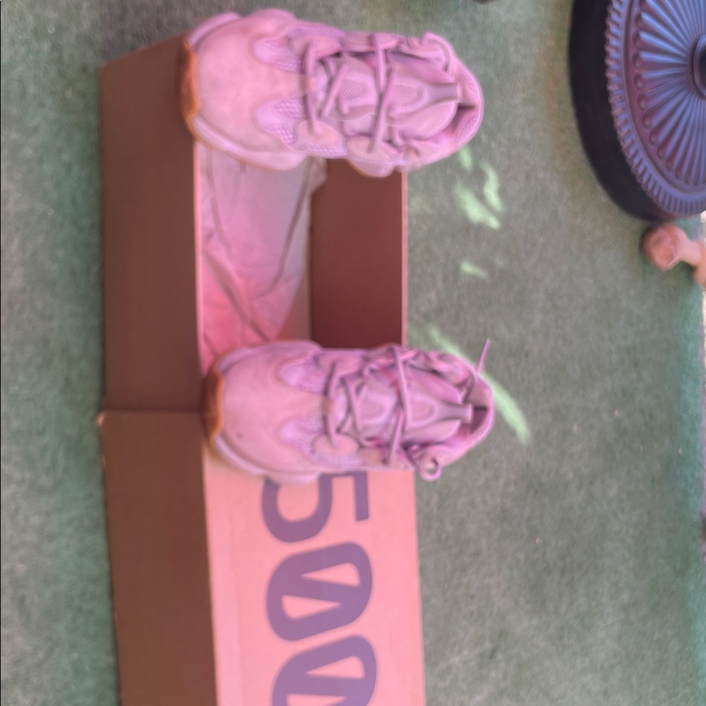 Yeezy 500 Sneakers in Light Pink